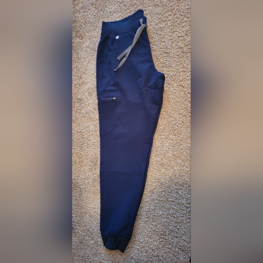 NWOT Figs Zamora Navy Scrub Pants